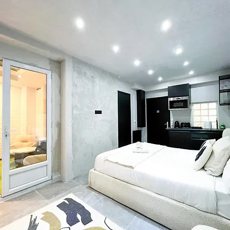 Urban Flat 11 - Wagram Pereire Παρίσι